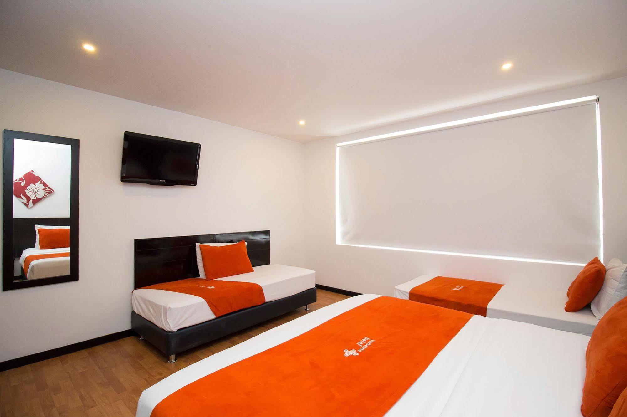 Borboleta Hotel Bogotá Extérieur photo
